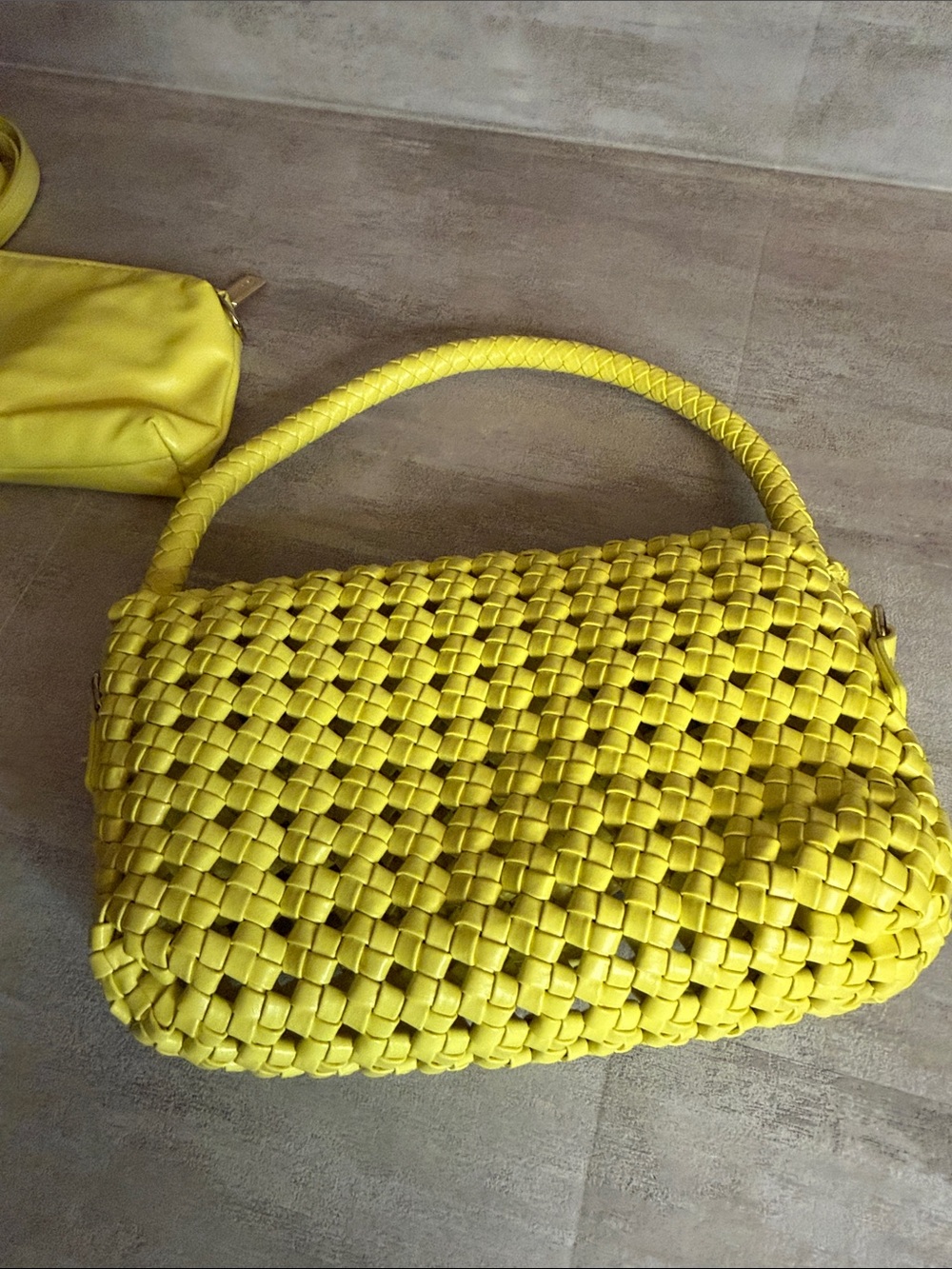 Yellow Woven Shoulder Bag with Removable pouch & strap - Picture 4 of 12